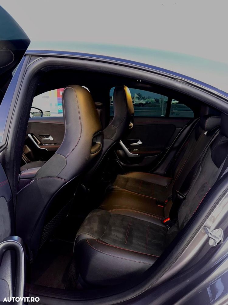 Mercedes-Benz CLA - 11