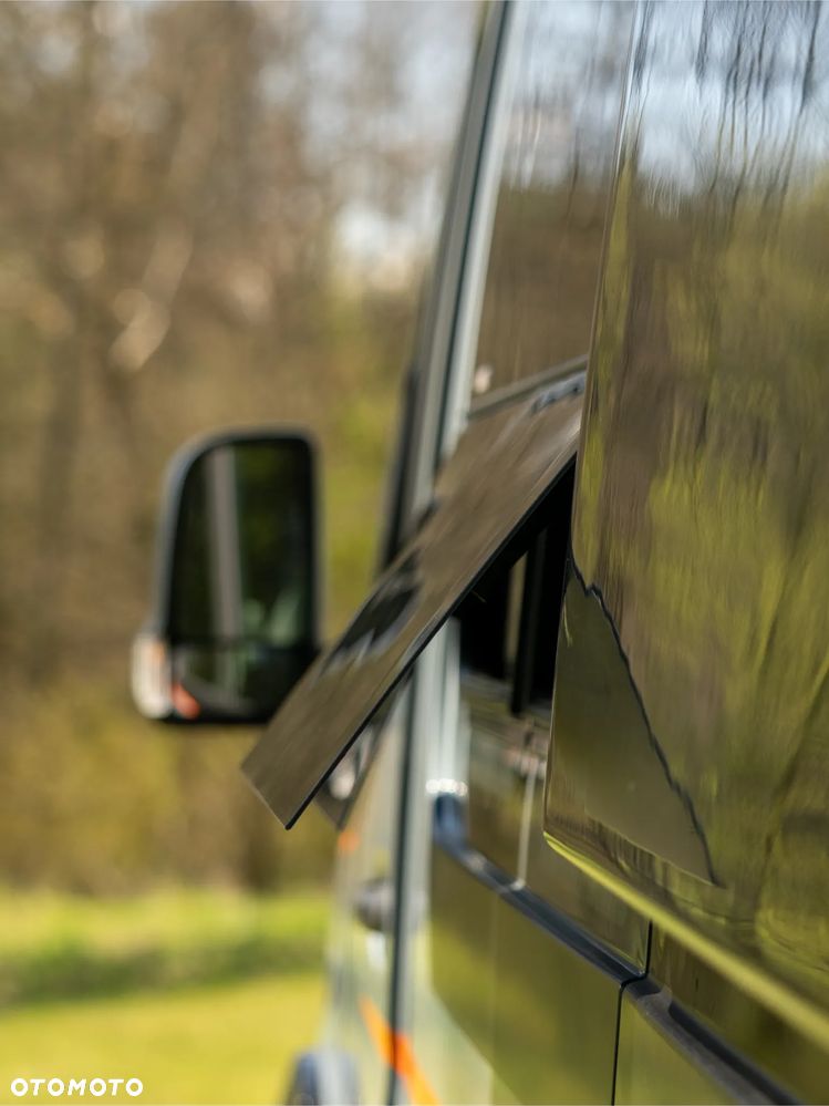 Mercedes-Benz Sprinter 907.235 - 38