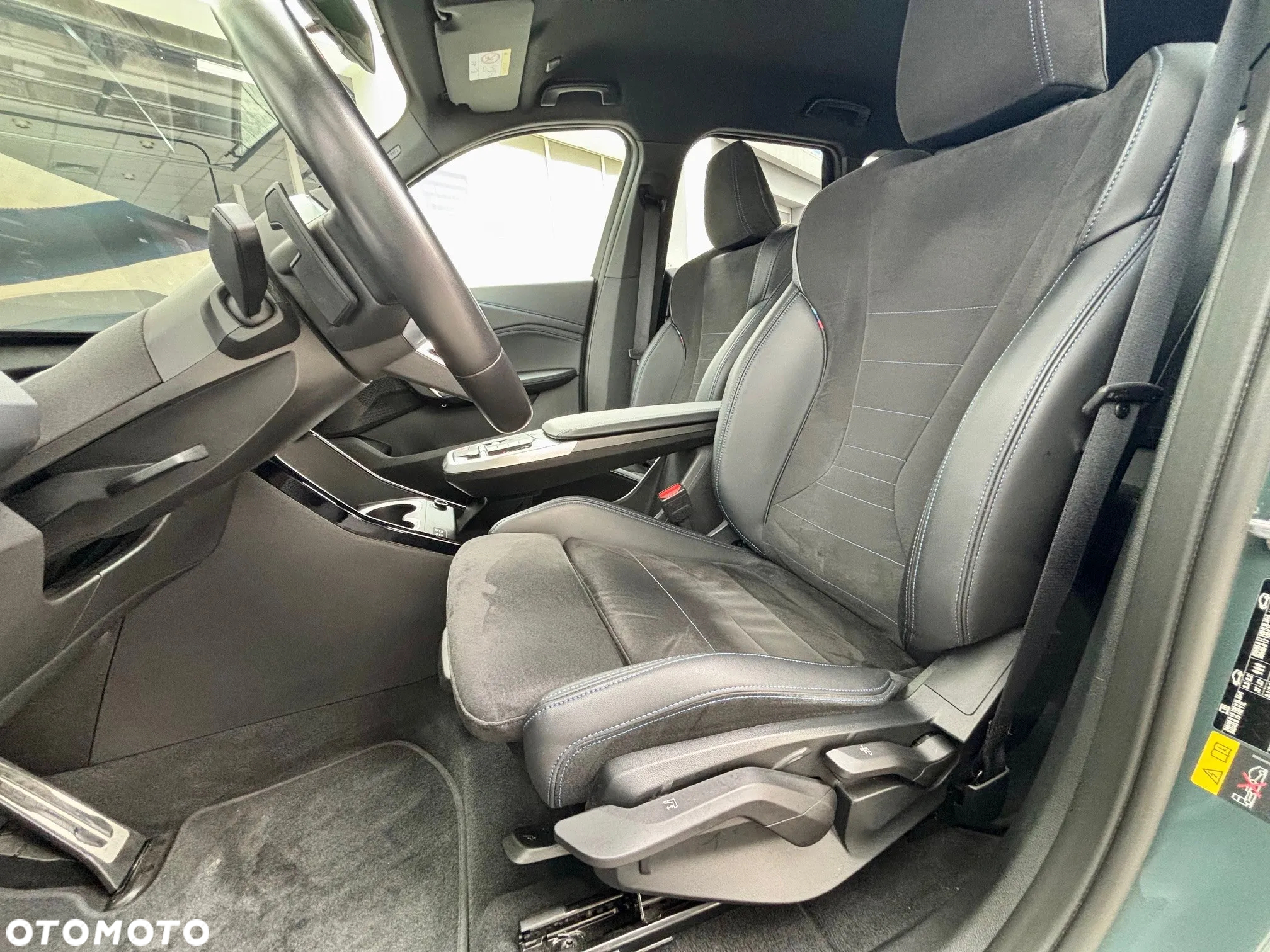 BMW iX1 xDrive30 66.5kWh M Sport Edition - 7