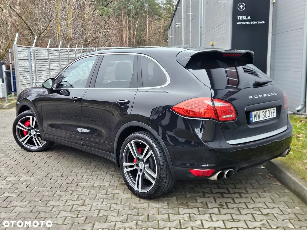 Porsche Cayenne Turbo Tiptronic S - 38