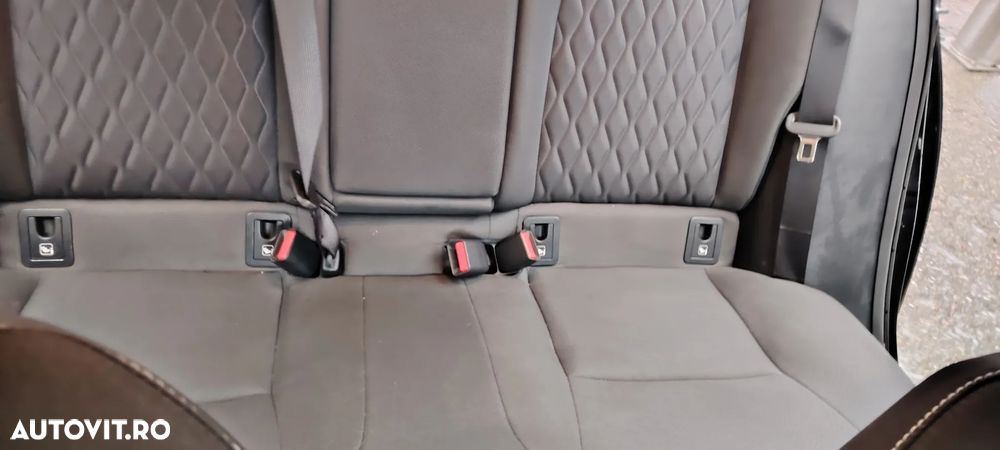 Toyota Corolla - 15