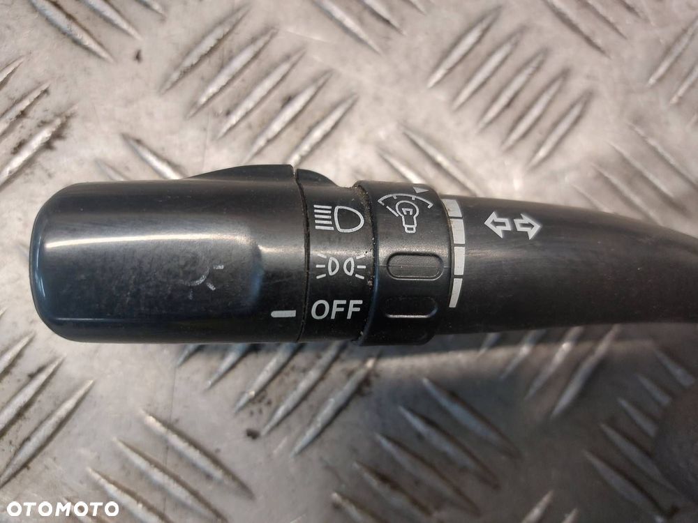 MANETKA PRZEŁĄCZNIK ZESPOLONY SUBARU FORESTER I LIFT 83111FC07 - 3