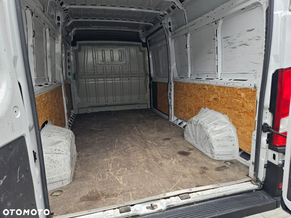 Opel MOVANO - 27