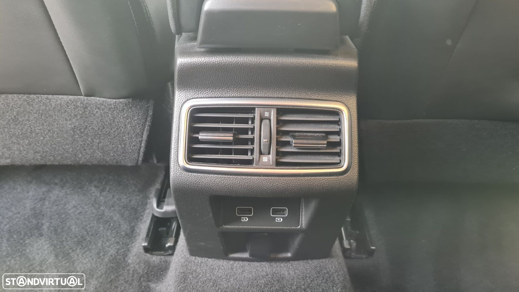 Renault Mégane 1.5 Blue dCi Intens EDC - 48