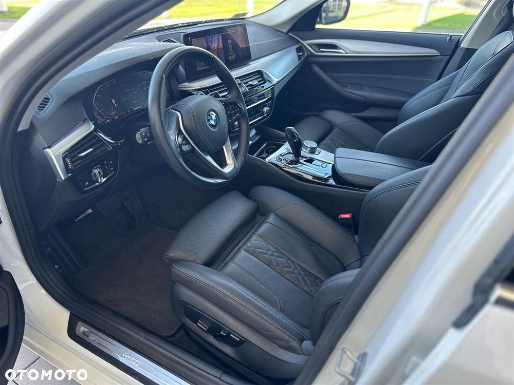 BMW Seria 5 520d MHEV Luxury Line - 10