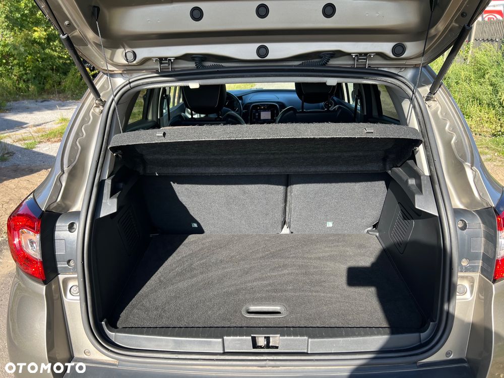 Renault Captur - 23