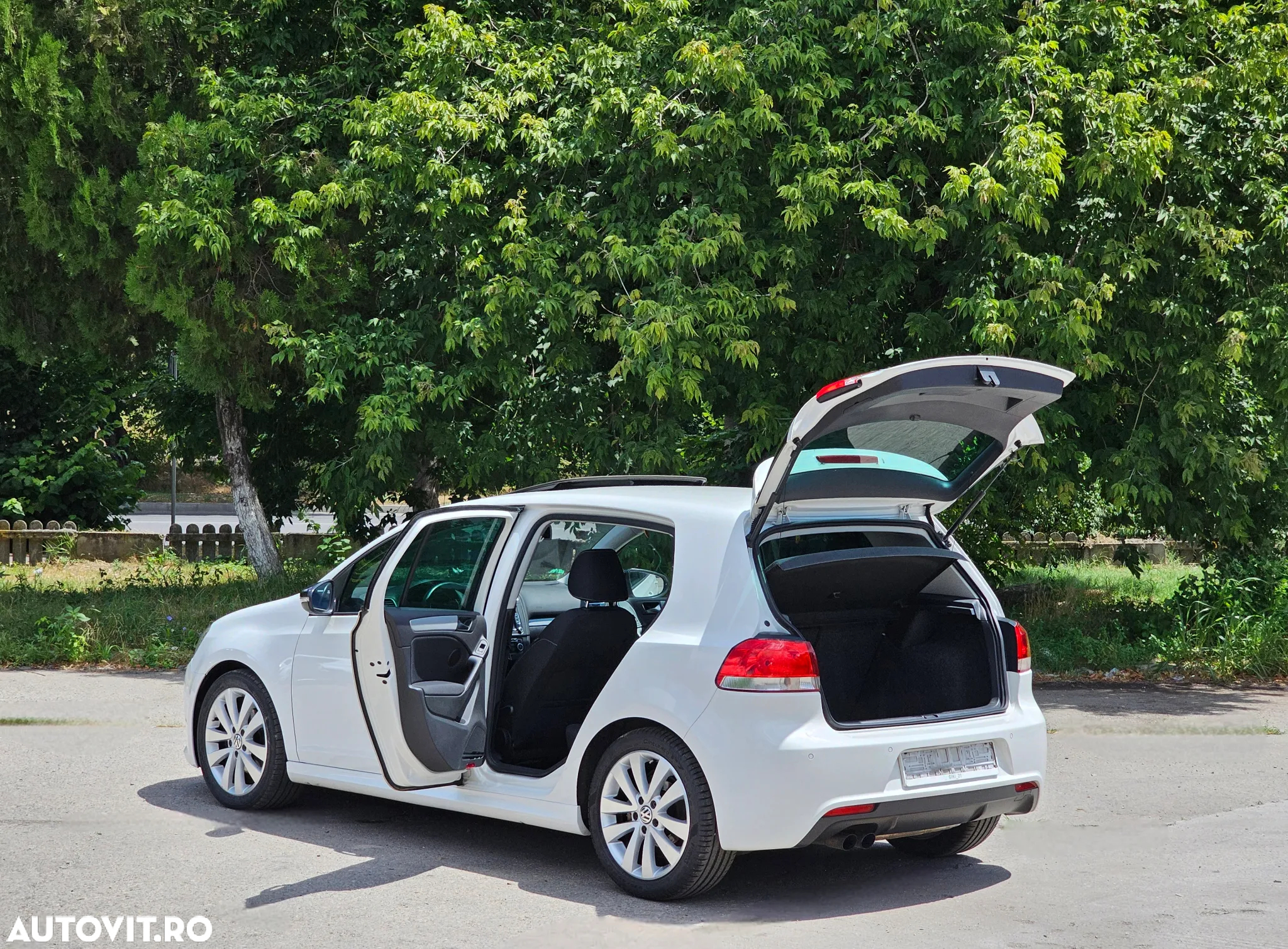 Volkswagen Golf - 3