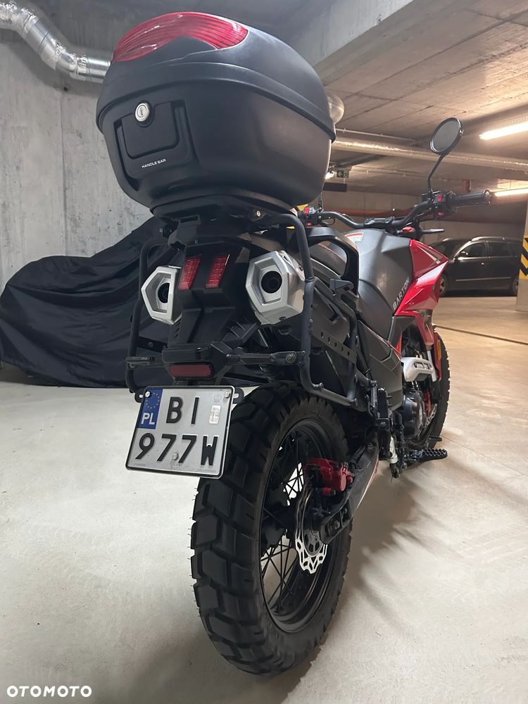 Barton Hyper - 4