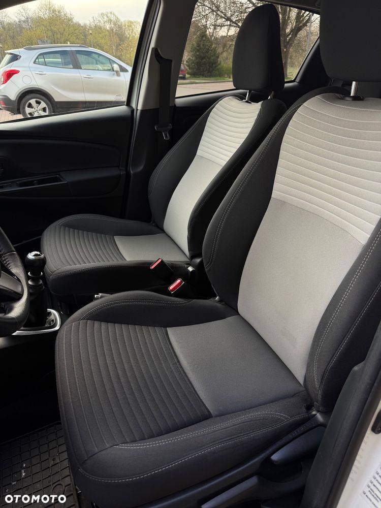 Toyota Yaris 1.5 Premium - 7