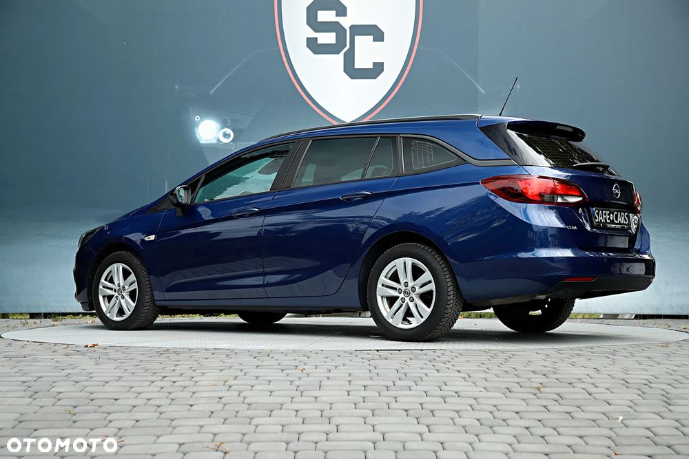 Opel Astra V 1.2 T Edition S&S - 9