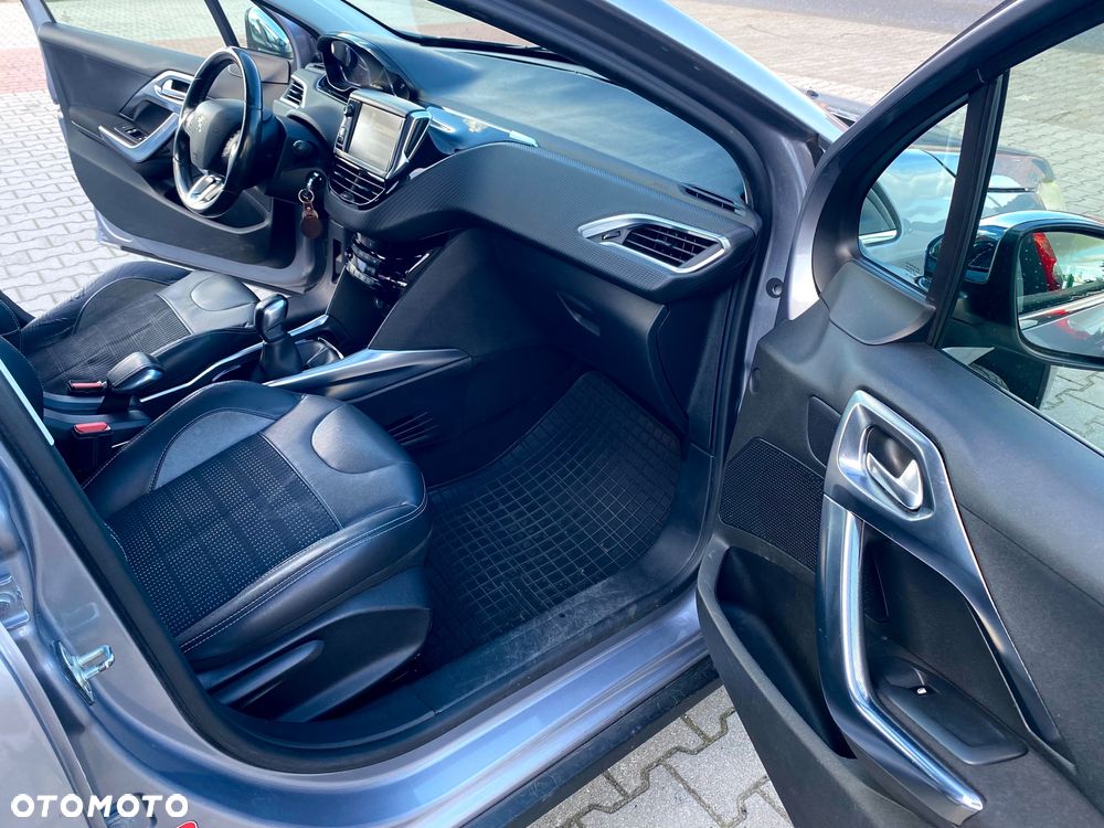 Peugeot 2008 - 9