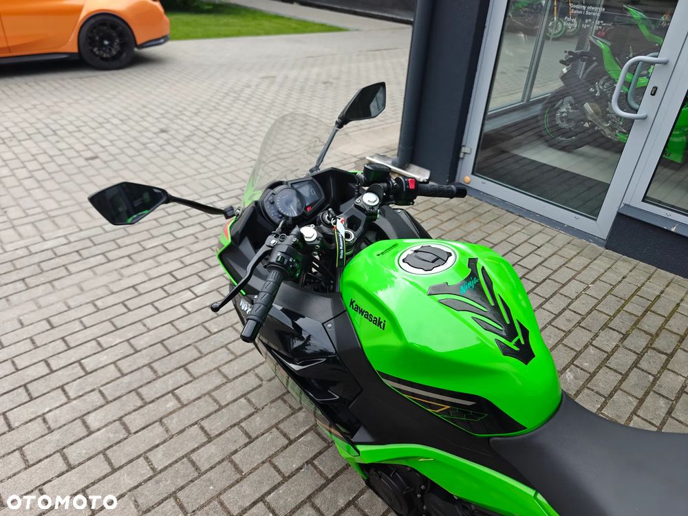 Kawasaki Ninja 400 - 7