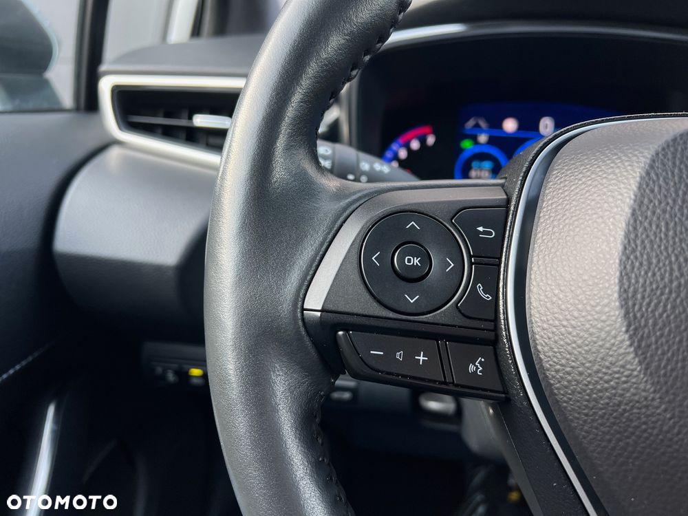 Toyota Corolla 1.8 Hybrid GPF Executive - 31