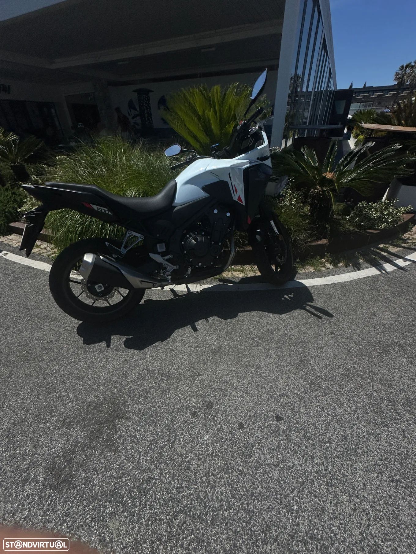Honda NX 500 2024 - 1