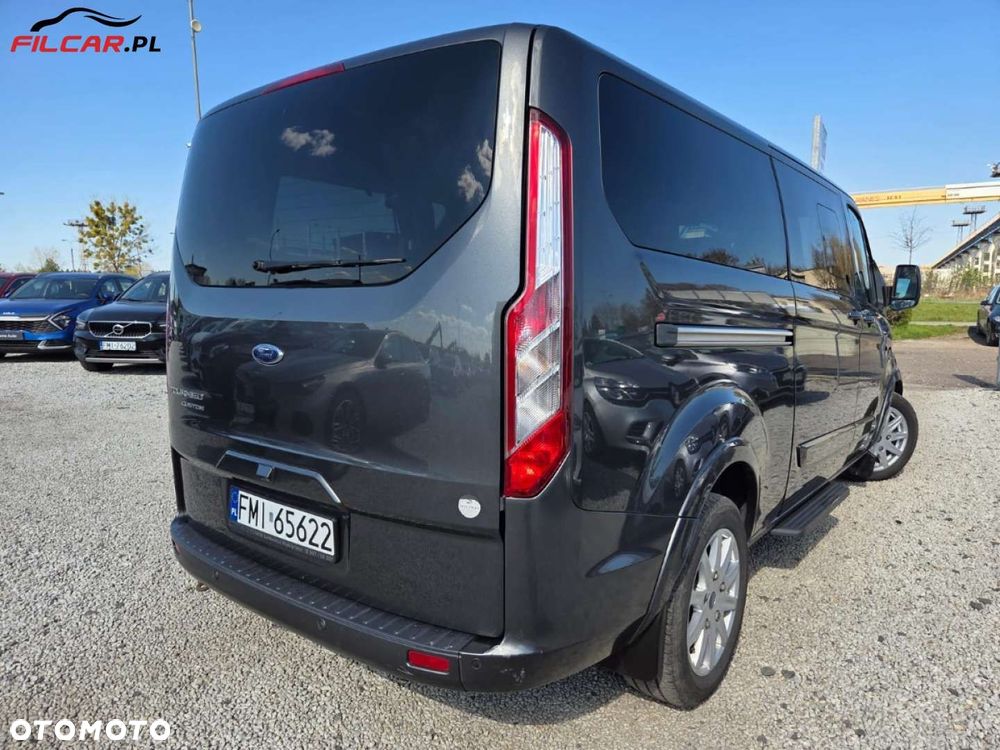 Ford Tourneo Custom - 3