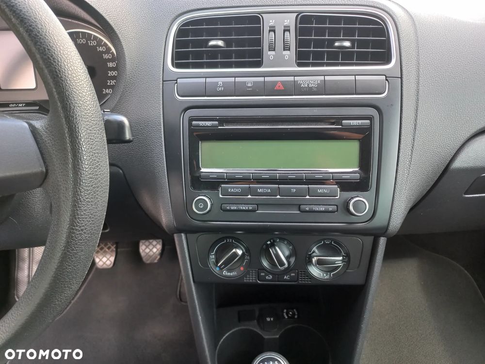 Volkswagen Polo 1.4 16V Comfortline Optimum - 32