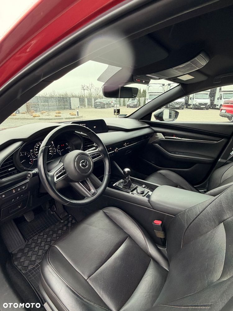 Mazda 3 SKYACTIV-G 2.0 M-Hybrid - 12
