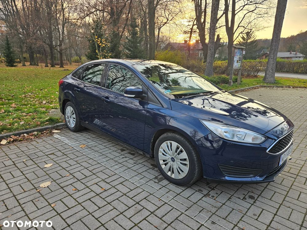Ford Focus 1.6 Trend - 4