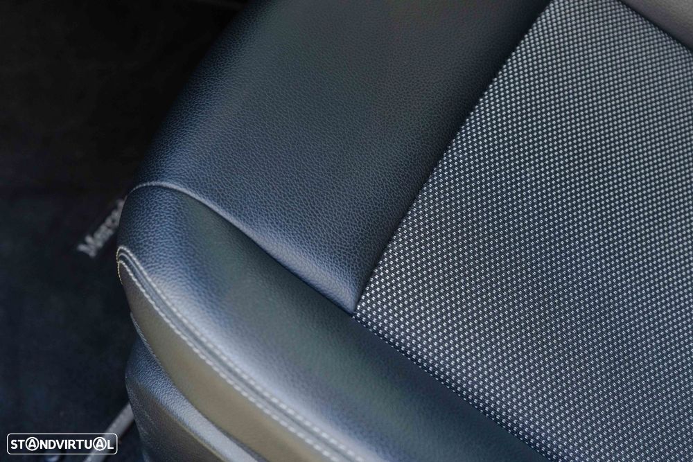 Mercedes-Benz CLA 180 d Shooting Brake Style Plus Aut. - 13