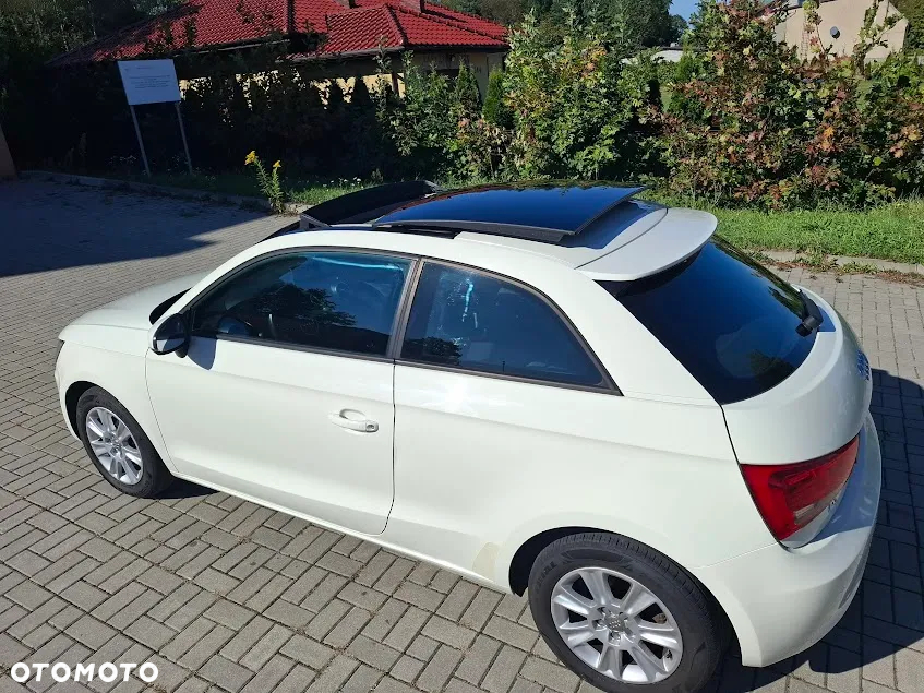Audi A1 1.6 TDI Attraction - 3