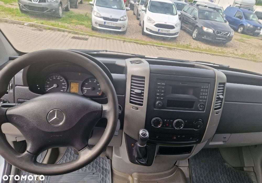 Mercedes-Benz SPRINTER - 7