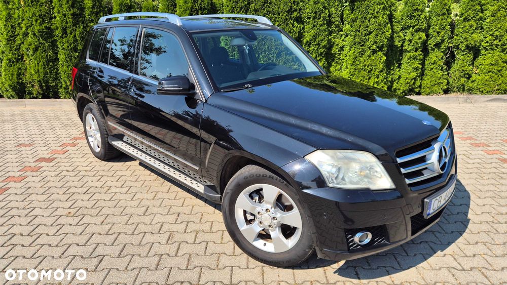 Mercedes-Benz GLK - 2