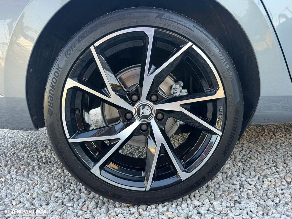 Skoda Superb Break 2.0 TDI Style - 8