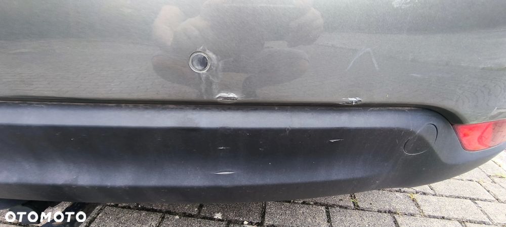 Kia Carens 1.7 CRDi XL - 26