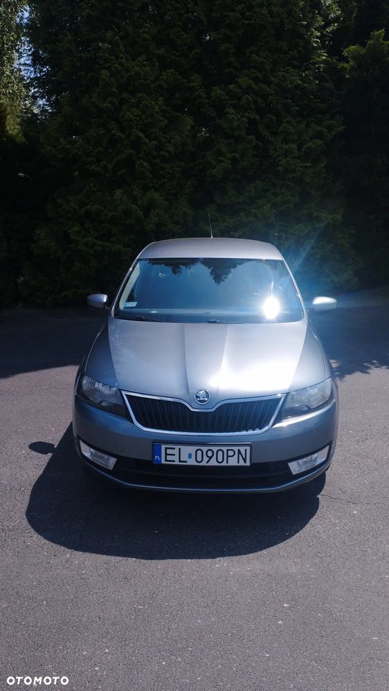 Skoda RAPID 1.2 TSI Ambition - 14