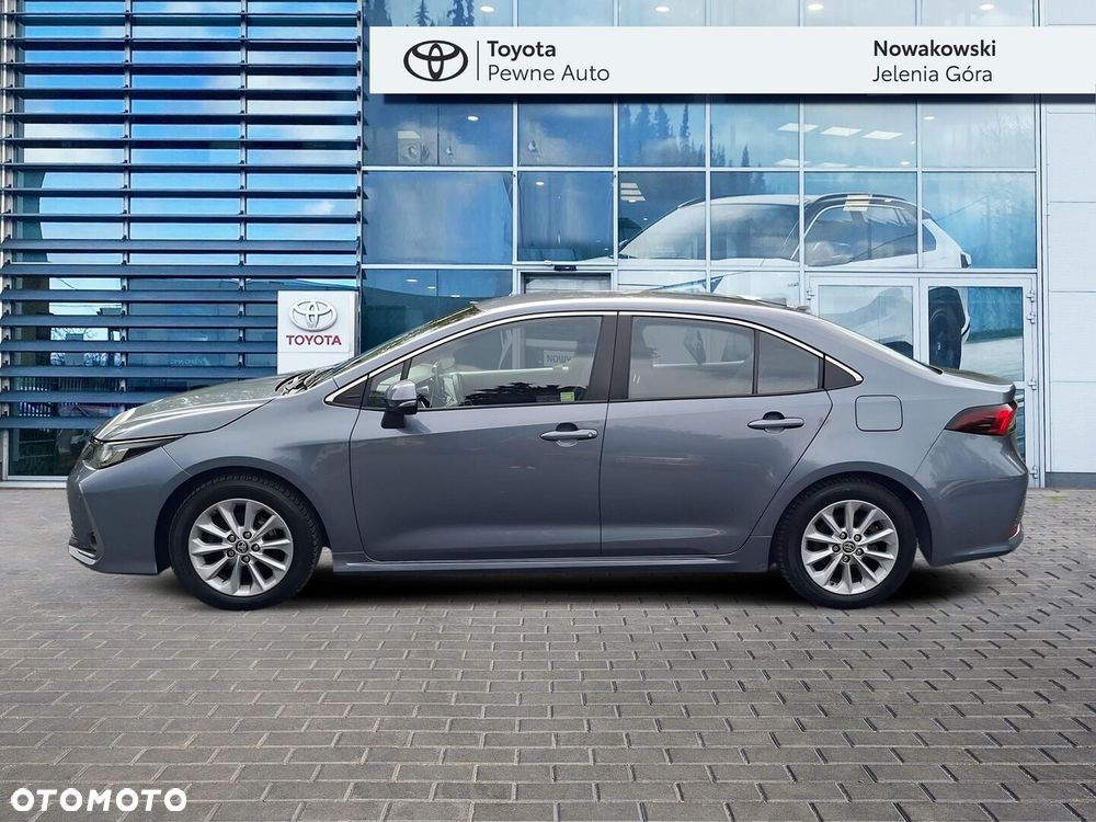 Toyota Corolla - 3