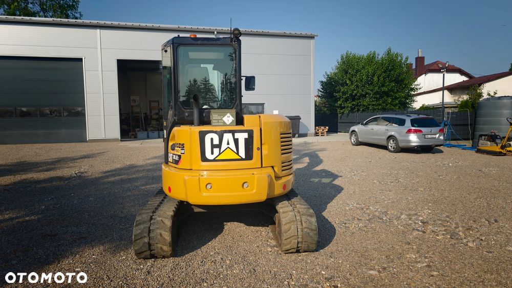 Caterpillar - 3