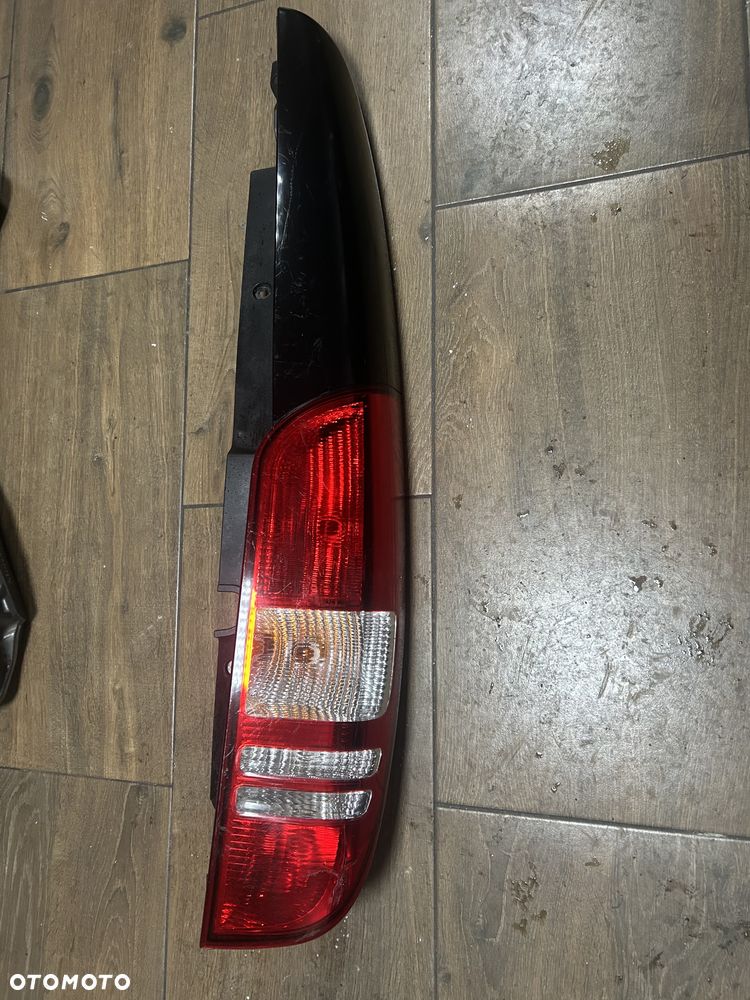 Lampa Prawa Prawy Tył  LIFT MERCEDES Viano W639 a6398201564 ORG - 1