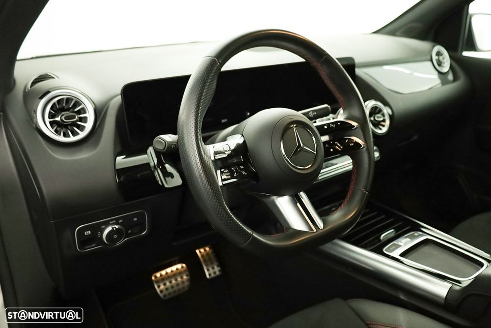 Mercedes-Benz B 250 e AMG Line - 8