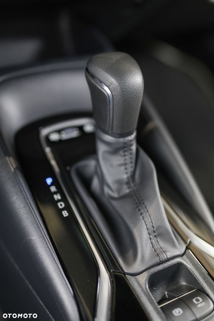 Toyota Corolla - 23