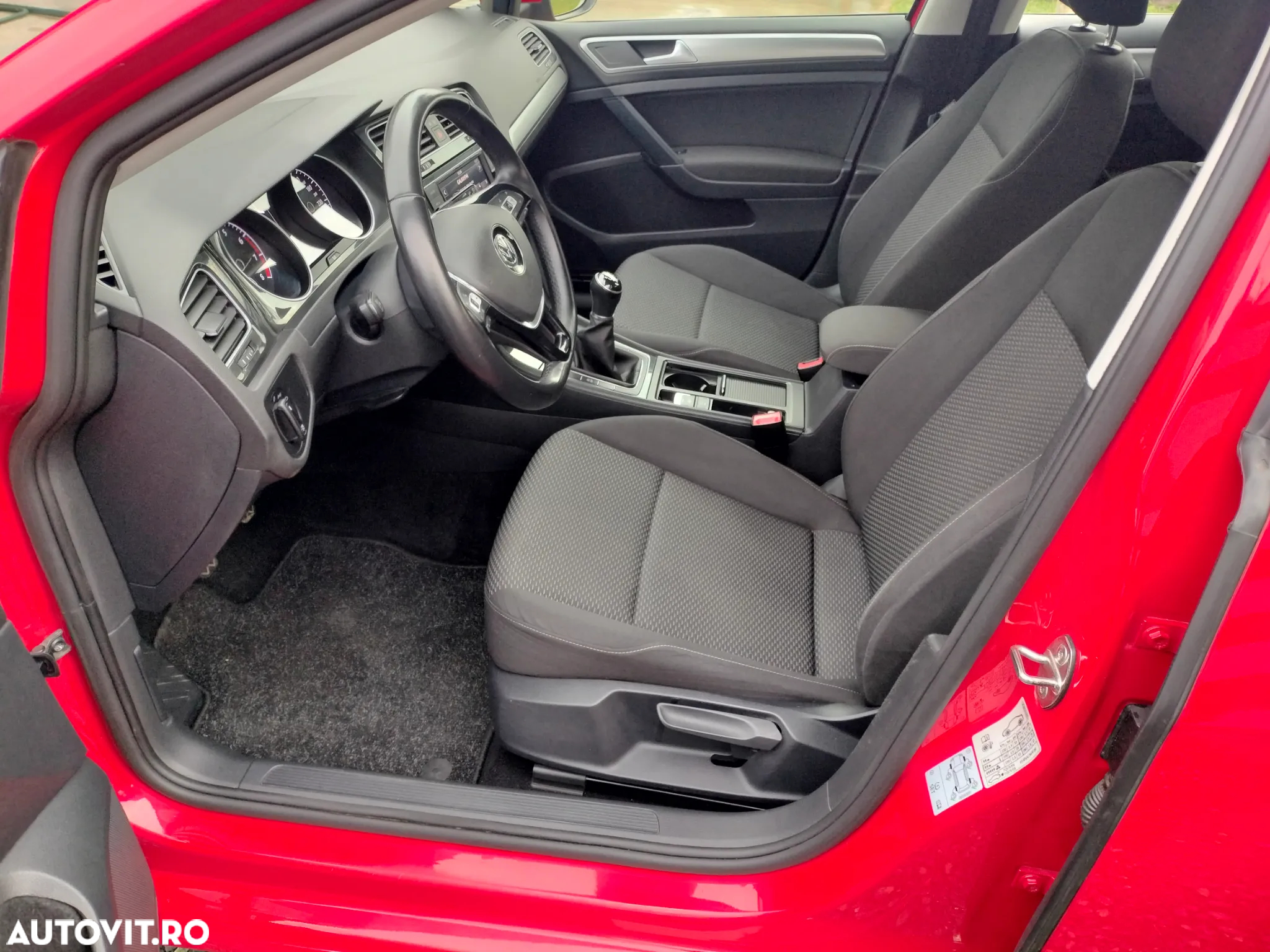 Volkswagen Golf 1.0 TSI Comfortline - 7