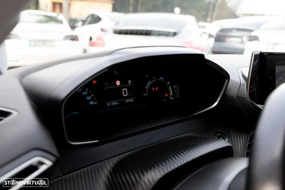 Peugeot e-208 50 kWh Allure - 16