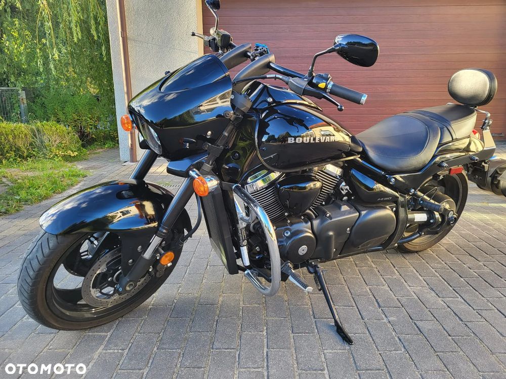 Suzuki Boulevard - 14