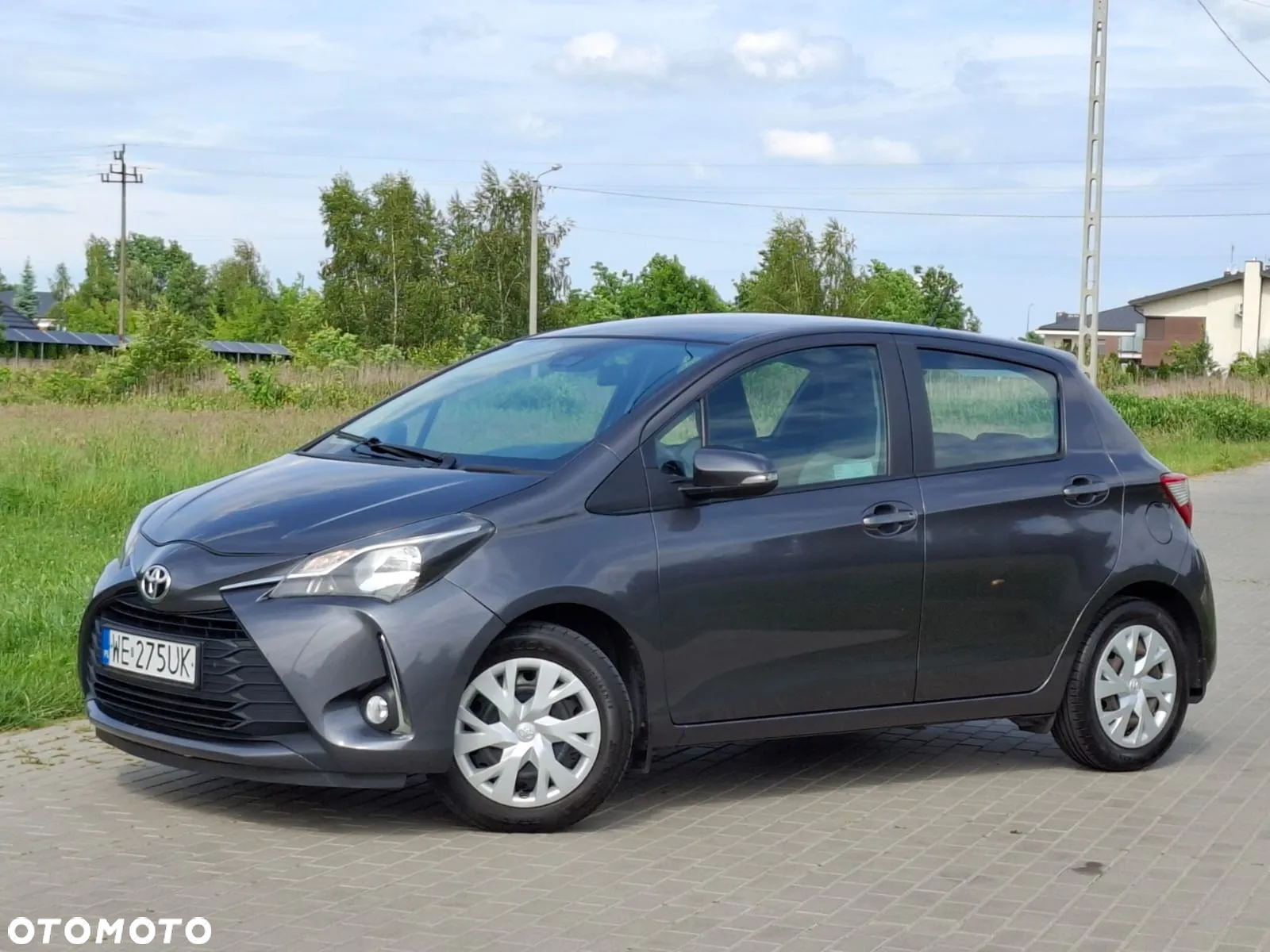 Toyota Yaris 1.0 Premium - 27