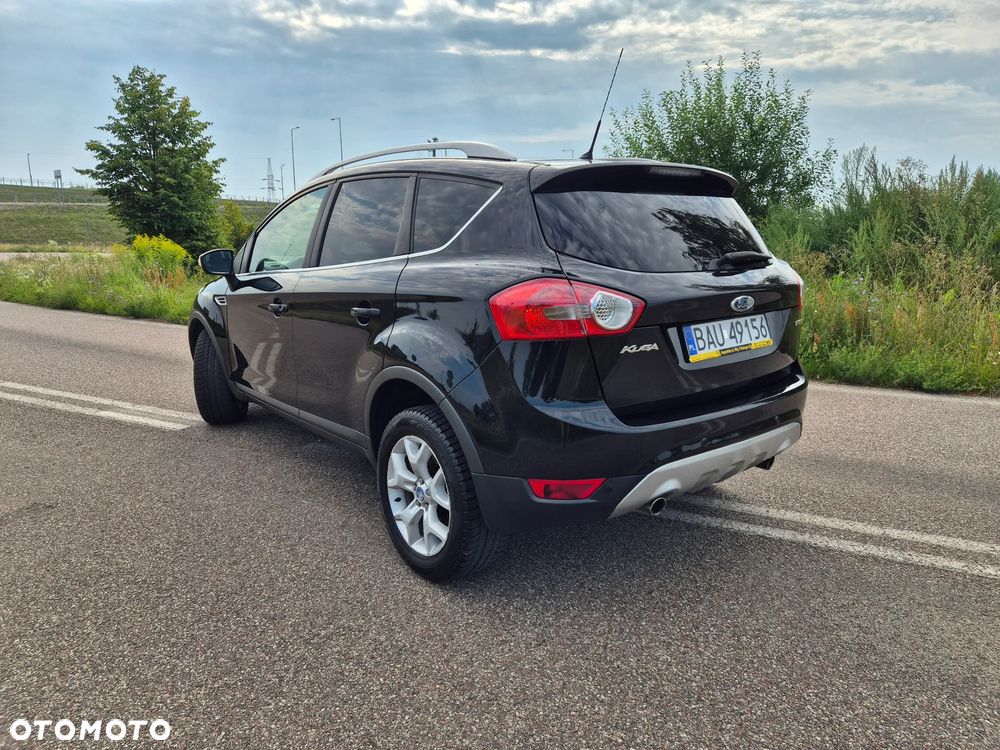 Ford Kuga 2.0 TDCi 2x4 Titanium - 13