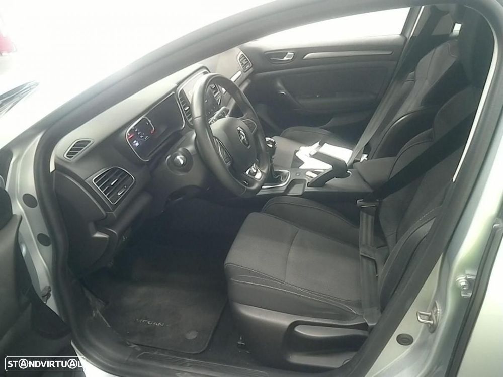 Renault Mégane Sport Tourer 1.5 Blue dCi Equilibre - 5