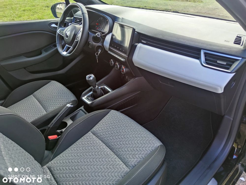 Renault Clio TCe 90 EQUILIBRE - 11