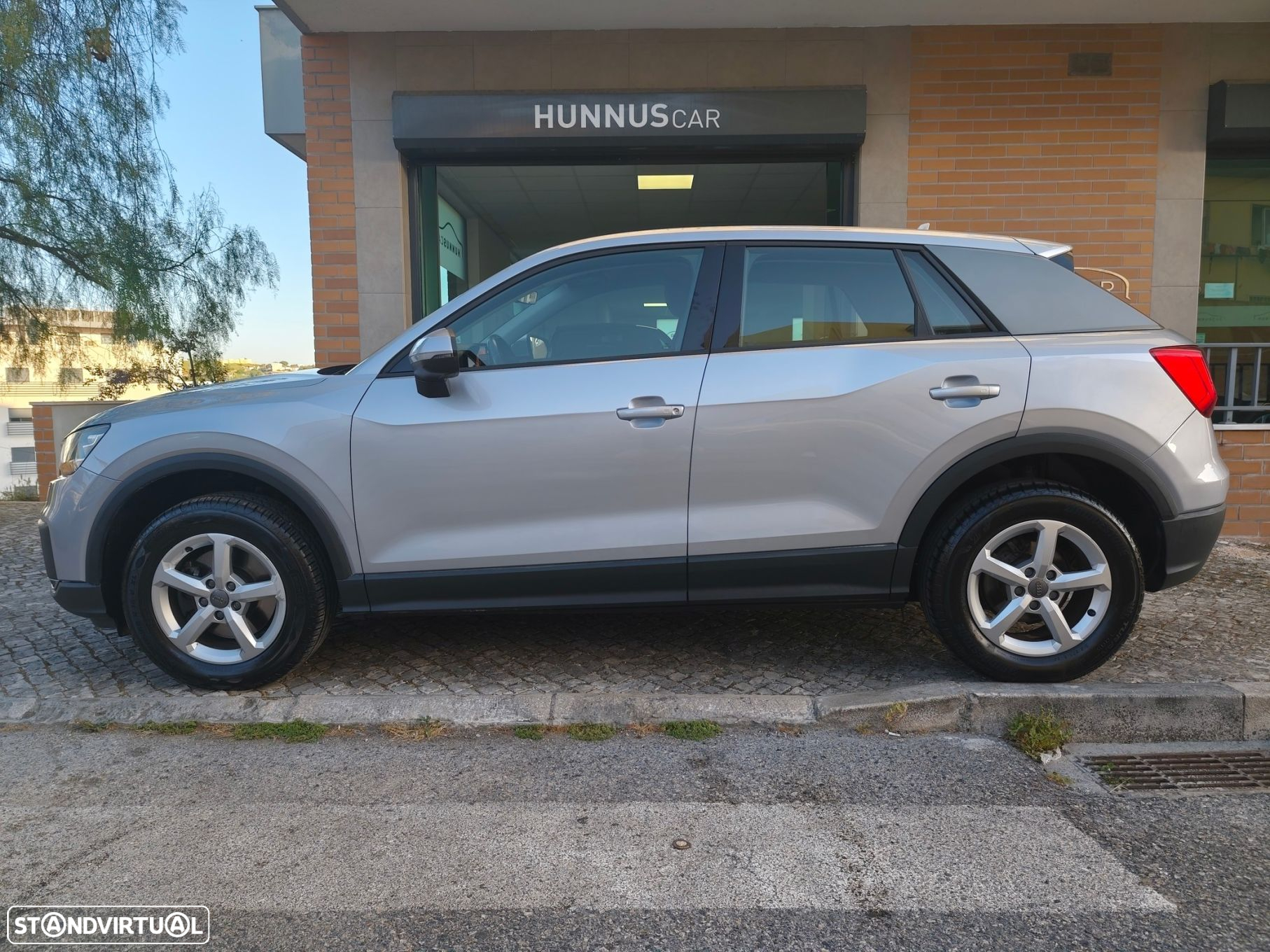 Audi Q2 1.0 TFSI Design S tronic - 10
