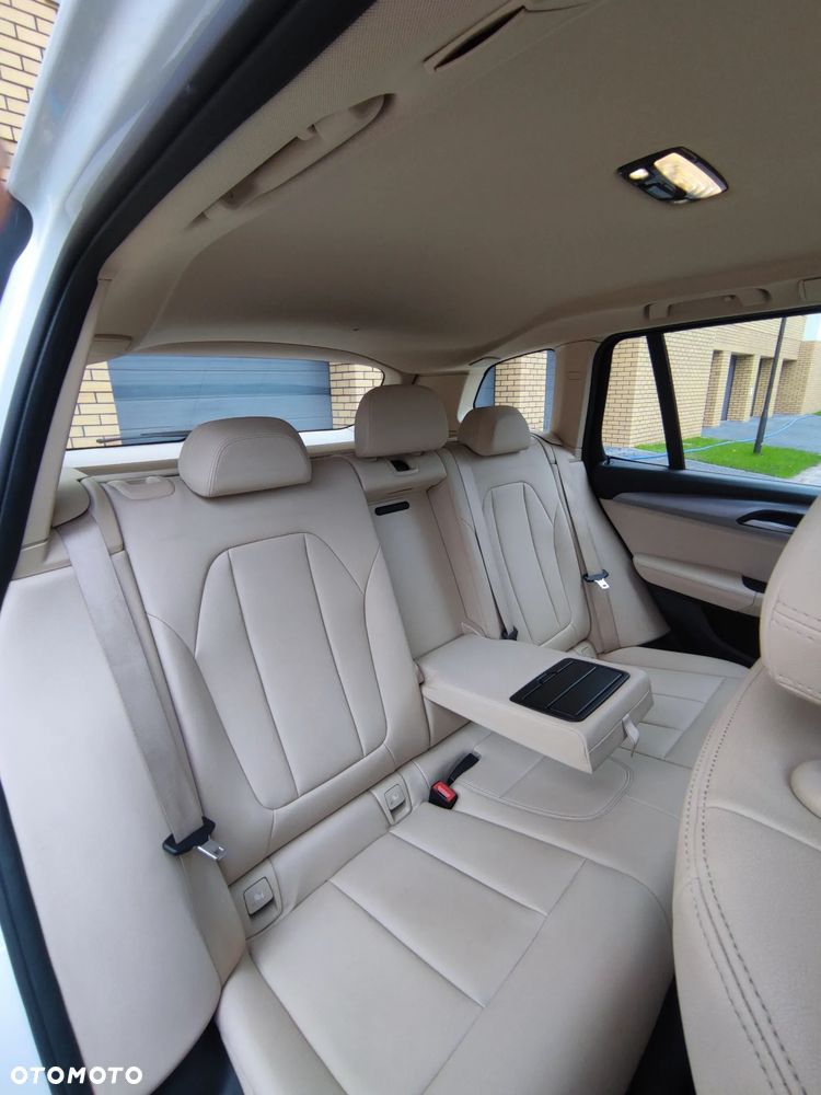 BMW X3 xDrive20d Business Edition sport - 32