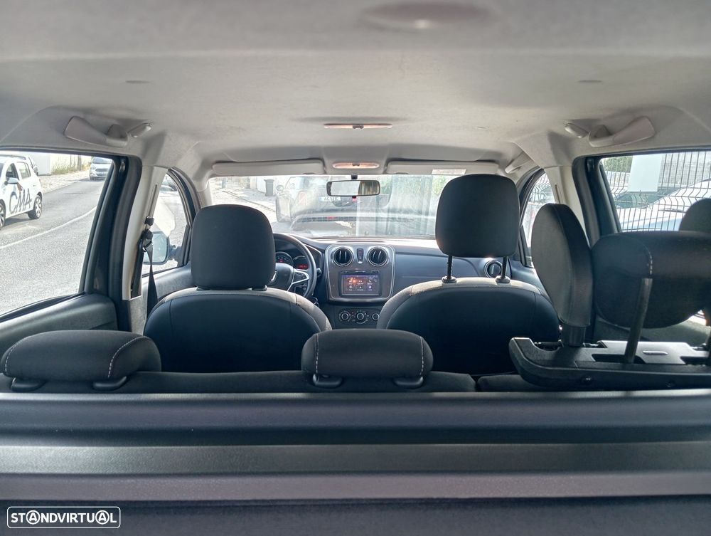 Dacia Logan MCV 0.9 TCe Stepway - 15