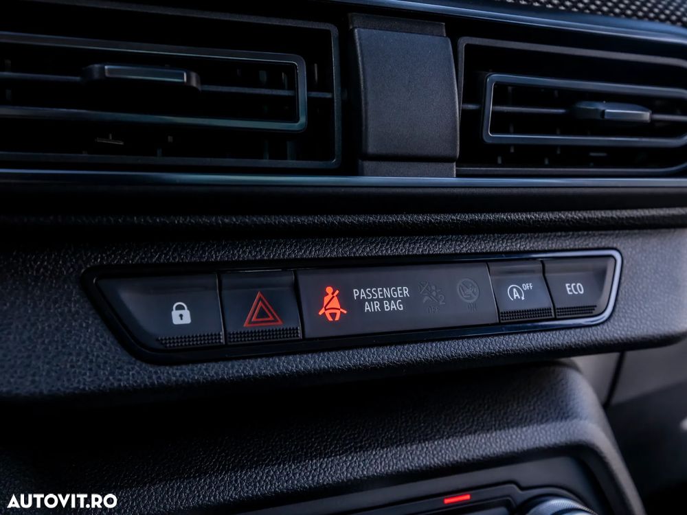 Dacia Logan TCe 90 CVT Comfort - 25