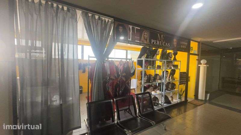 Lojas no Laranja Shopping Center - Grande imagem: 5/12