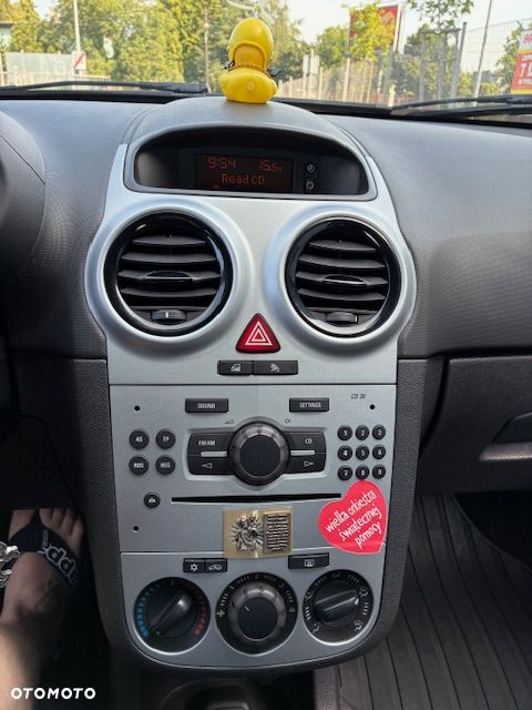 Opel Corsa 1.0 12V Essentia - 11