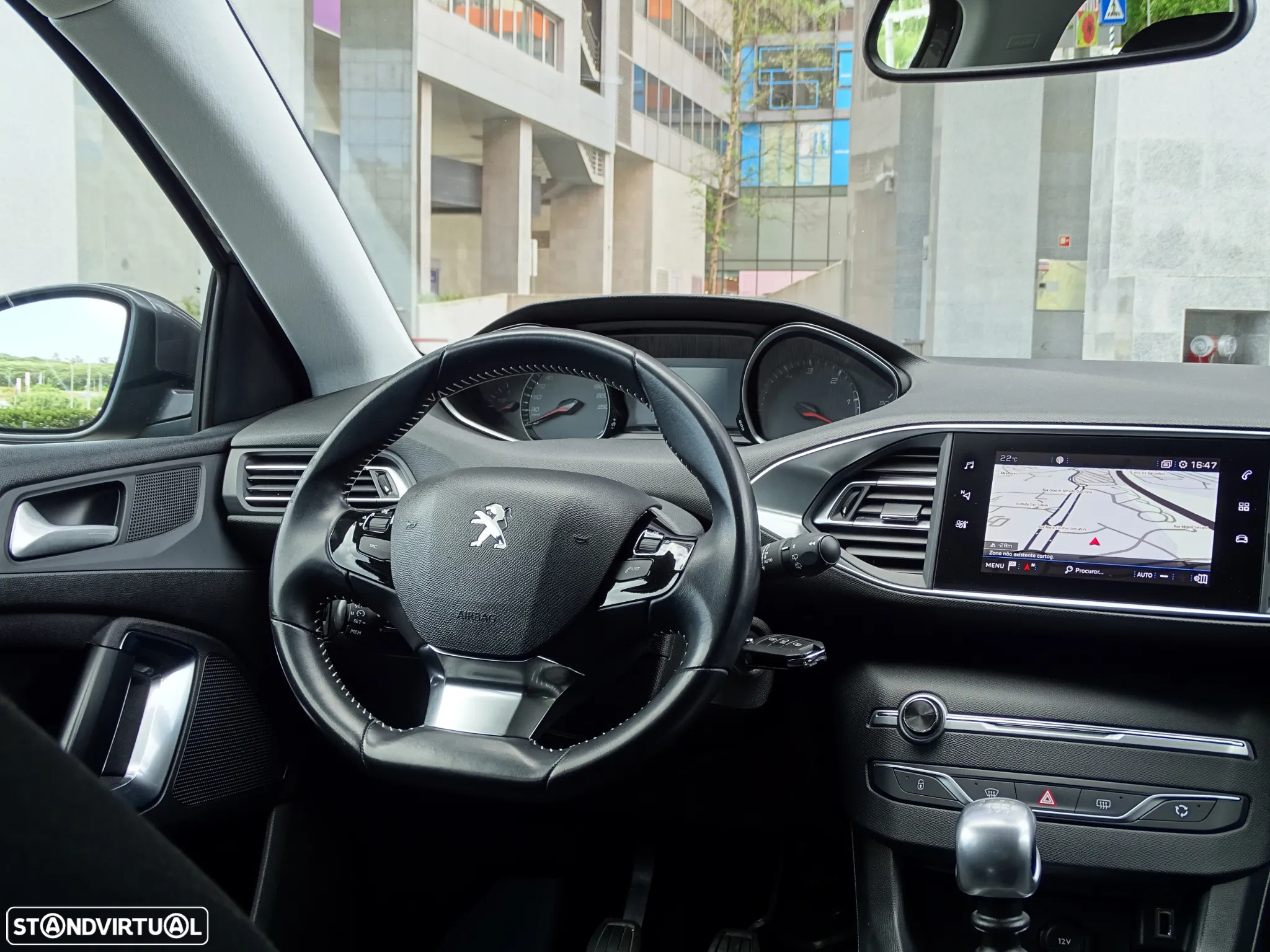Peugeot 308 SW 1.5 BlueHDi Style - 23