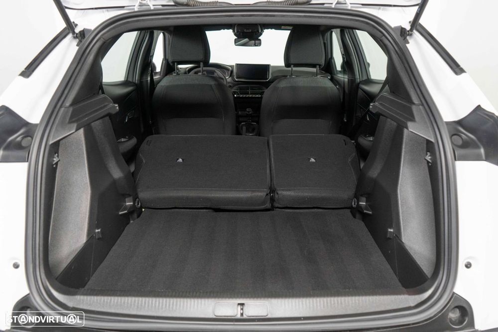 Peugeot 2008 1.2 Style - 16