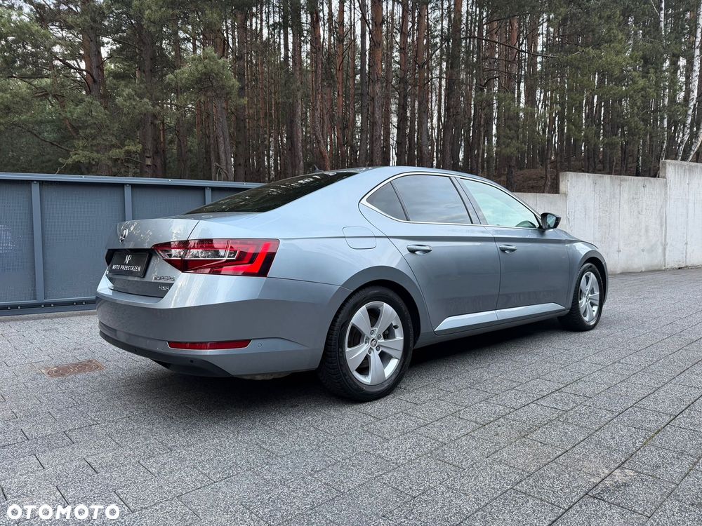 Skoda Superb 1.4 TSI ACT 4x4 SportLine - 38